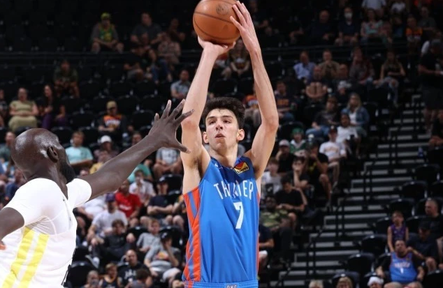  霍姆格伦封盖绝杀，雷霆客场险胜鹈鹕