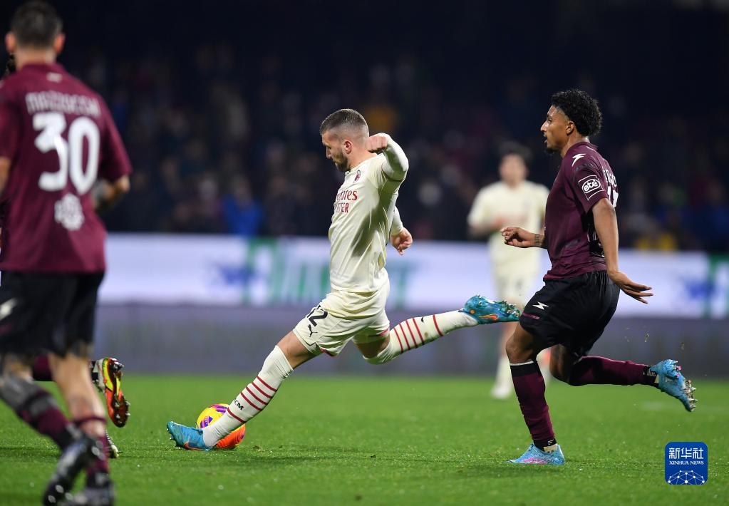  萨勒尼塔纳客场逆袭，升班马挑落欧战区队伍震惊联盟