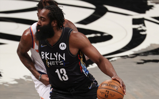  欧文末节发威独行侠主场险胜火箭止连败